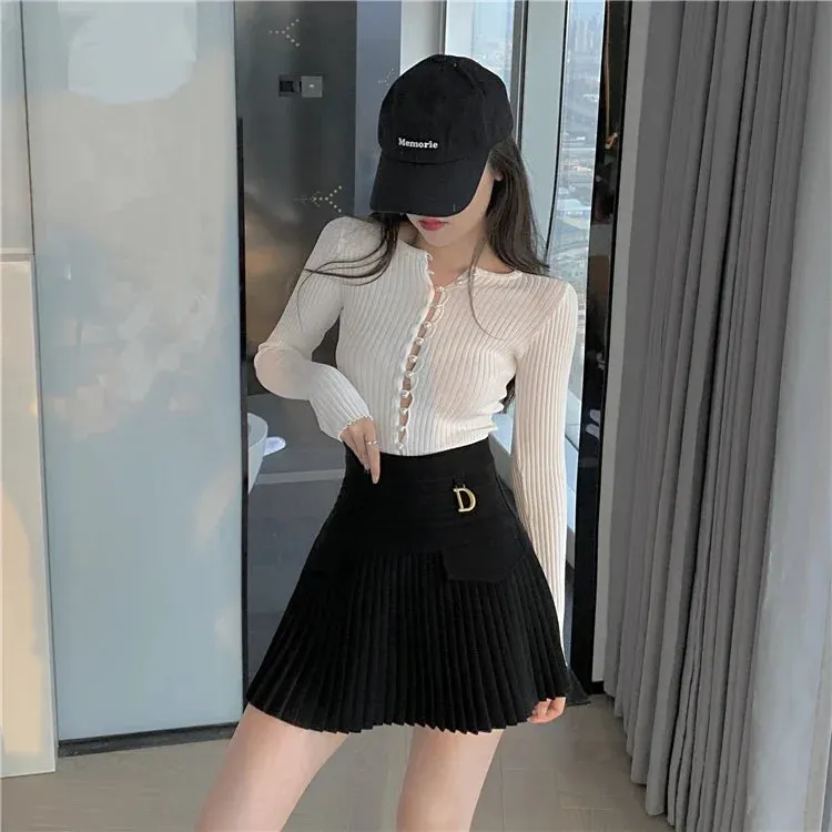 Summer White Pleated Skirts Sexy Casual Slim College Women High Waist Mini Metal Letter D Ontwerp A-lijn Korean Fashion Style